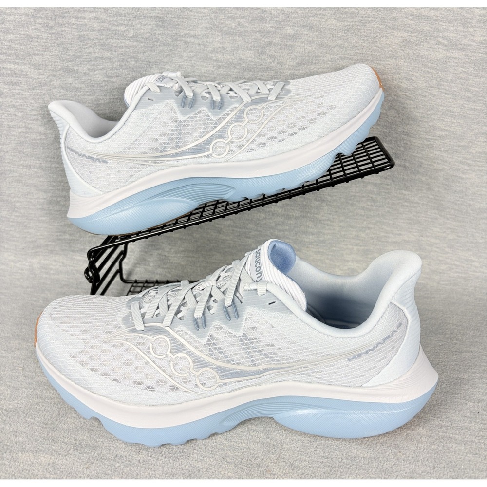 Saucony Kinvara 16 Running Sneakers Mens 10 Blue Cloud Storm White Comfort